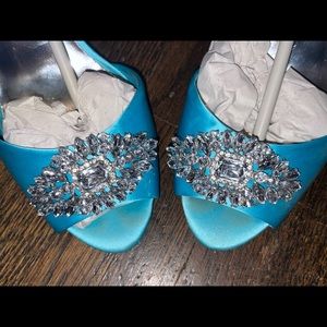 Women’s “Zia” style Tiffany blue heels sz 8.5 W